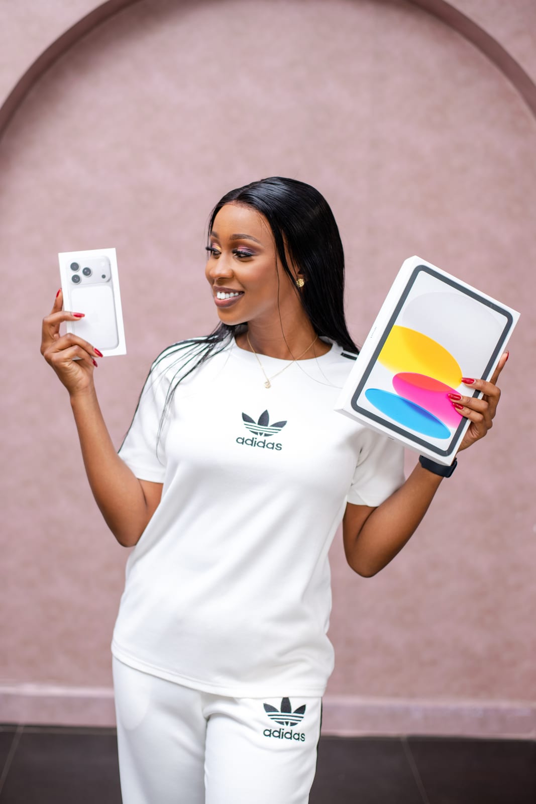 Joy Mido creating branded digital content, image 24